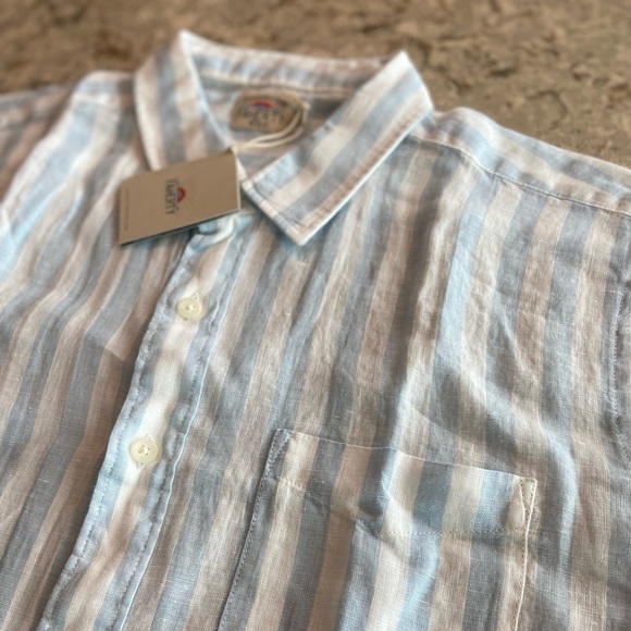 Faherty. Linen short sleeve button down. Size L. Never before worn. - Picture 4 of 4